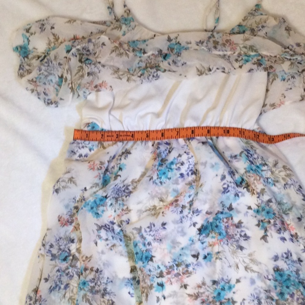 Disney Cinderella lDress Women’s Mediem - Picture 3 of 11